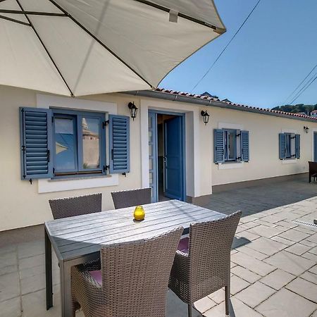 Apartments Relax Veli Lošinj Dış mekan fotoğraf