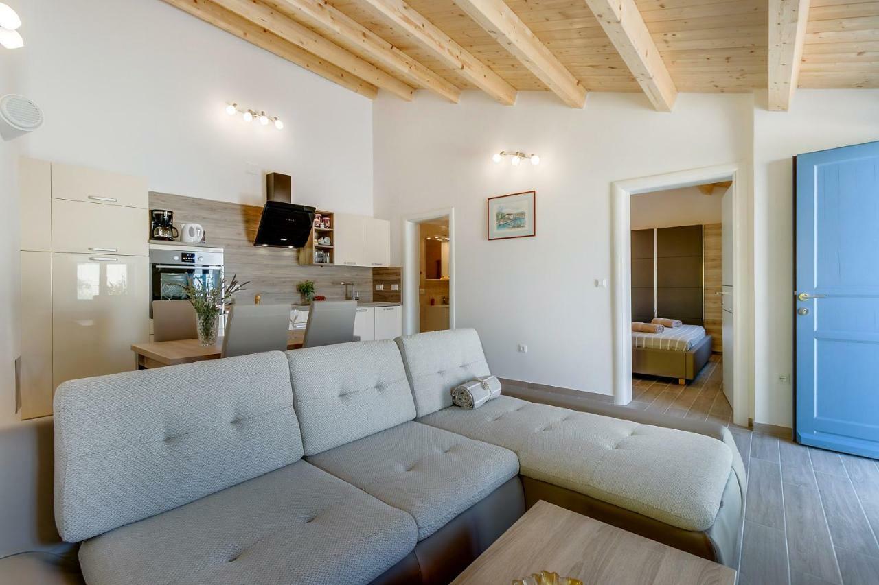Apartments Relax Veli Lošinj Dış mekan fotoğraf