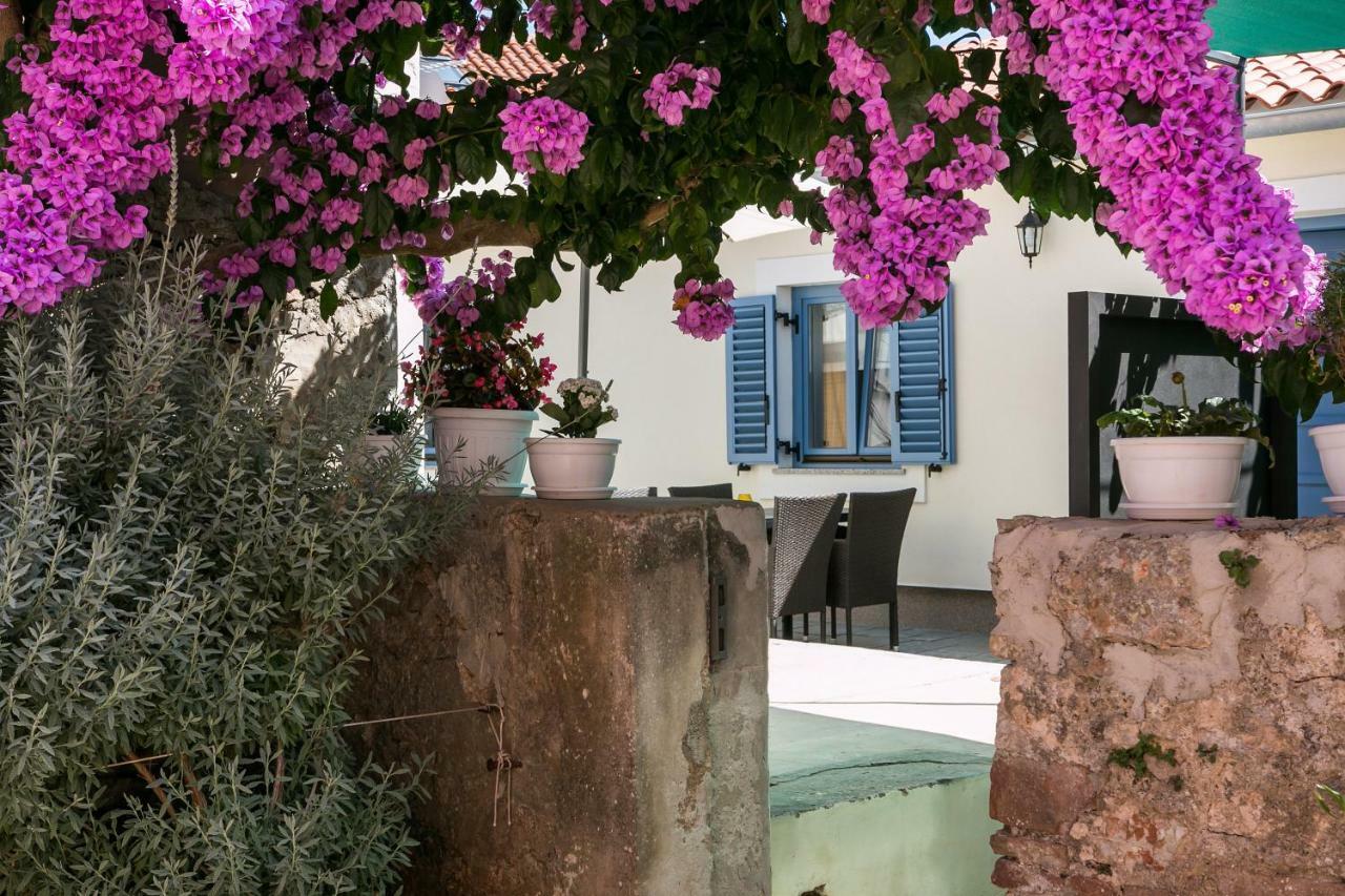 Apartments Relax Veli Lošinj Dış mekan fotoğraf